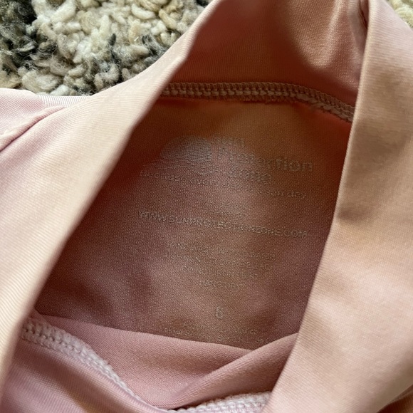 Kids Long Sleeve Cover Up - Picture 3 of 3